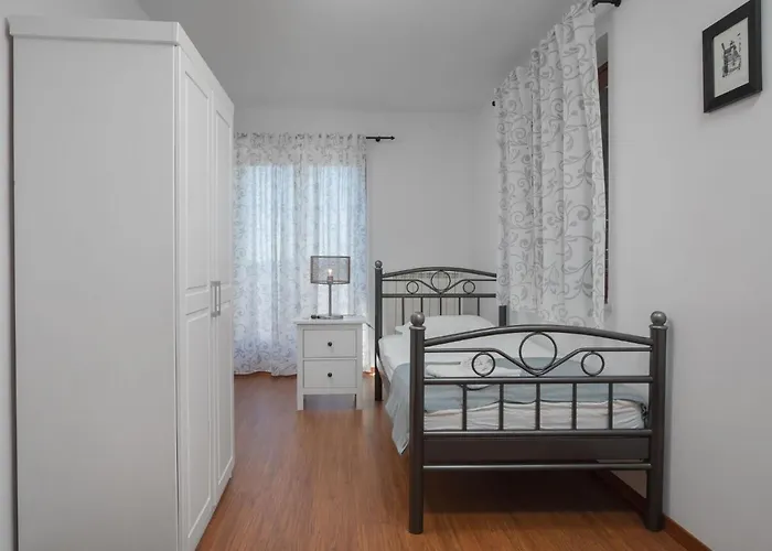 Σπίτι διακοπών Marina I By Interhome Πόρετς