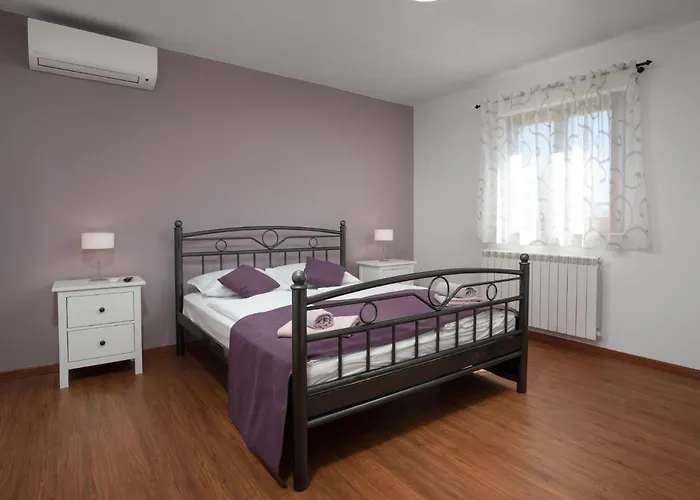 Marina I By Interhome * Пореч