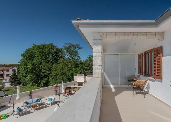 Marina I By Interhome