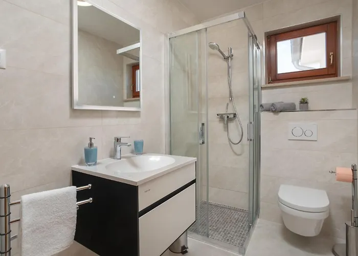 Marina I By Interhome Дом отдыха Пореч