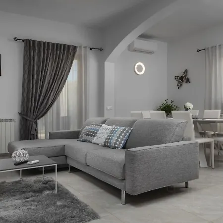 Tatil Evi Marina *