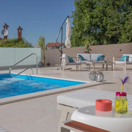 Tatil Evi Marina